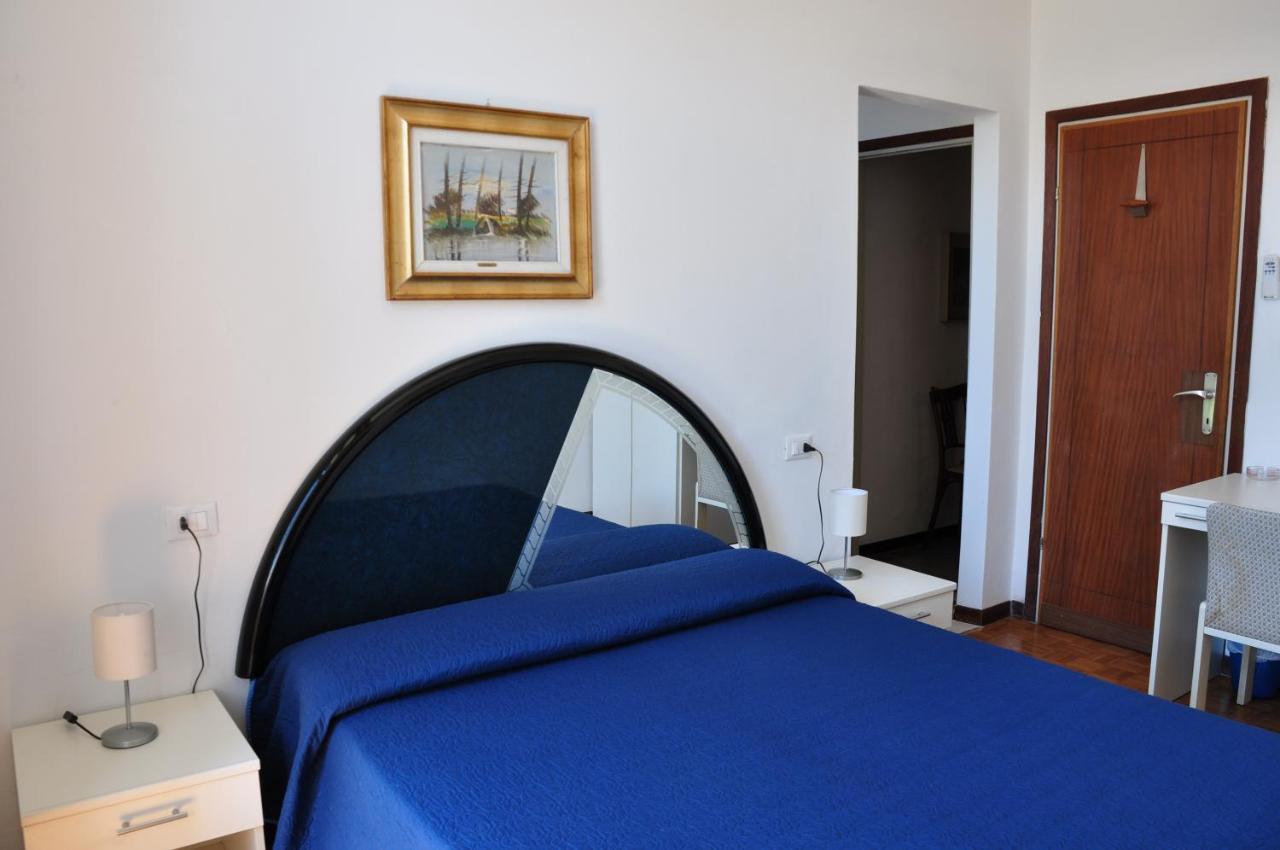 Casa Maderno Hotel Toscolano Maderno Exterior photo