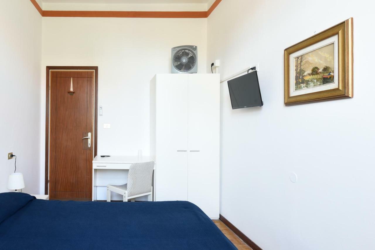 Casa Maderno Hotel Toscolano Maderno Exterior photo